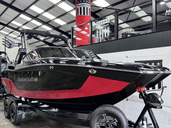 2023 MASTERCRAFT XT22 SURFSTAR